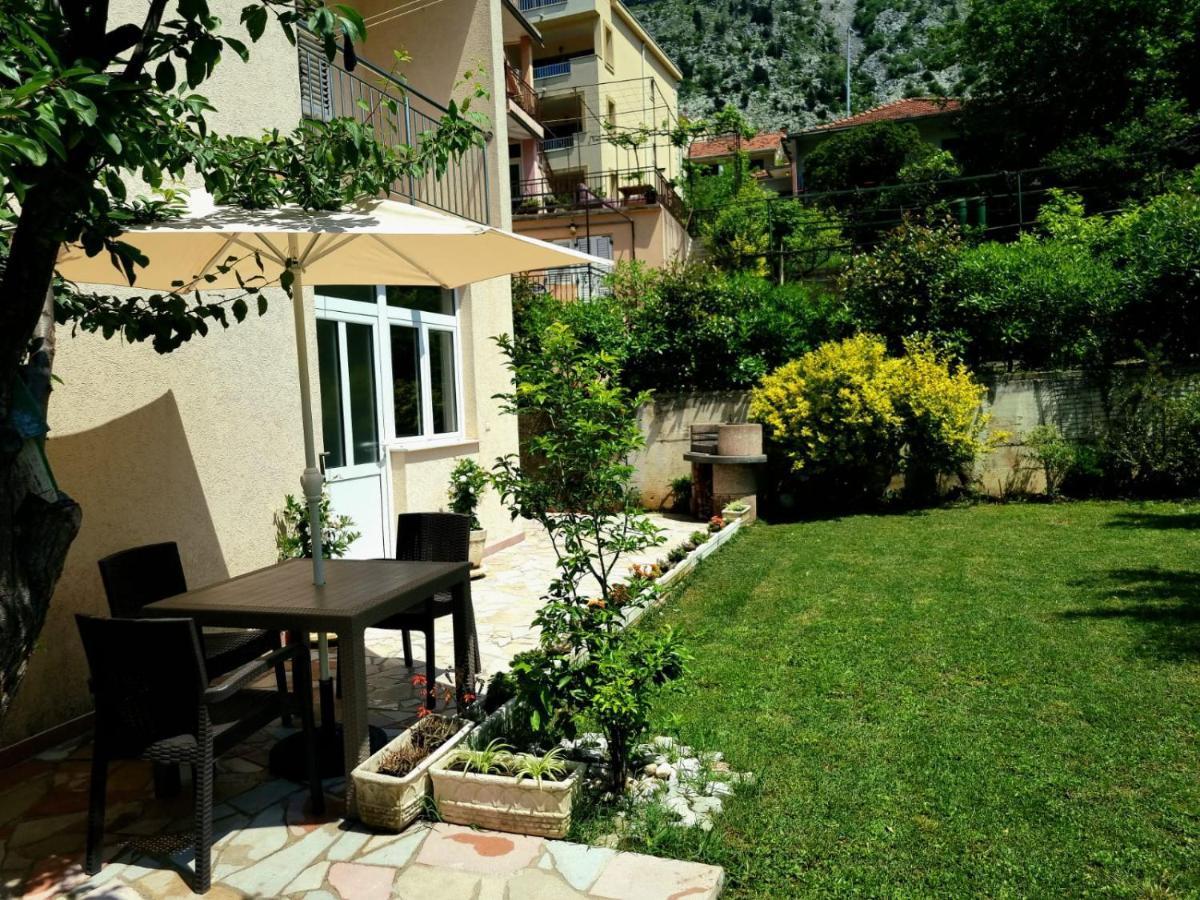 Apartments Krstos Place Kotor Luaran gambar